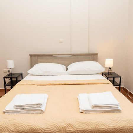 Allagiannis Group Apartments Markópoulon エクステリア 写真