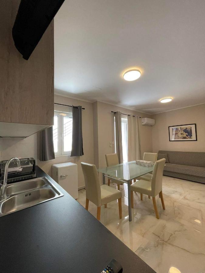 Allagiannis Group Apartments Markópoulon エクステリア 写真