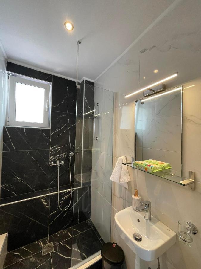 Allagiannis Group Apartments Markópoulon エクステリア 写真