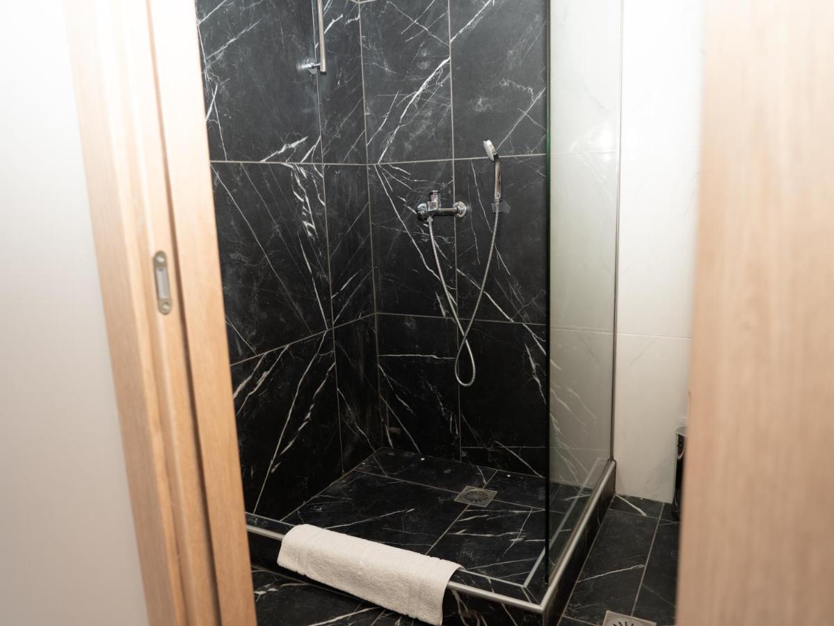 Allagiannis Group Apartments Markópoulon エクステリア 写真