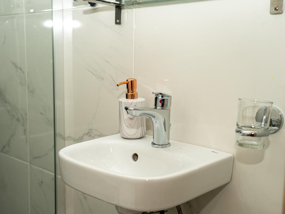 Allagiannis Group Apartments Markópoulon エクステリア 写真