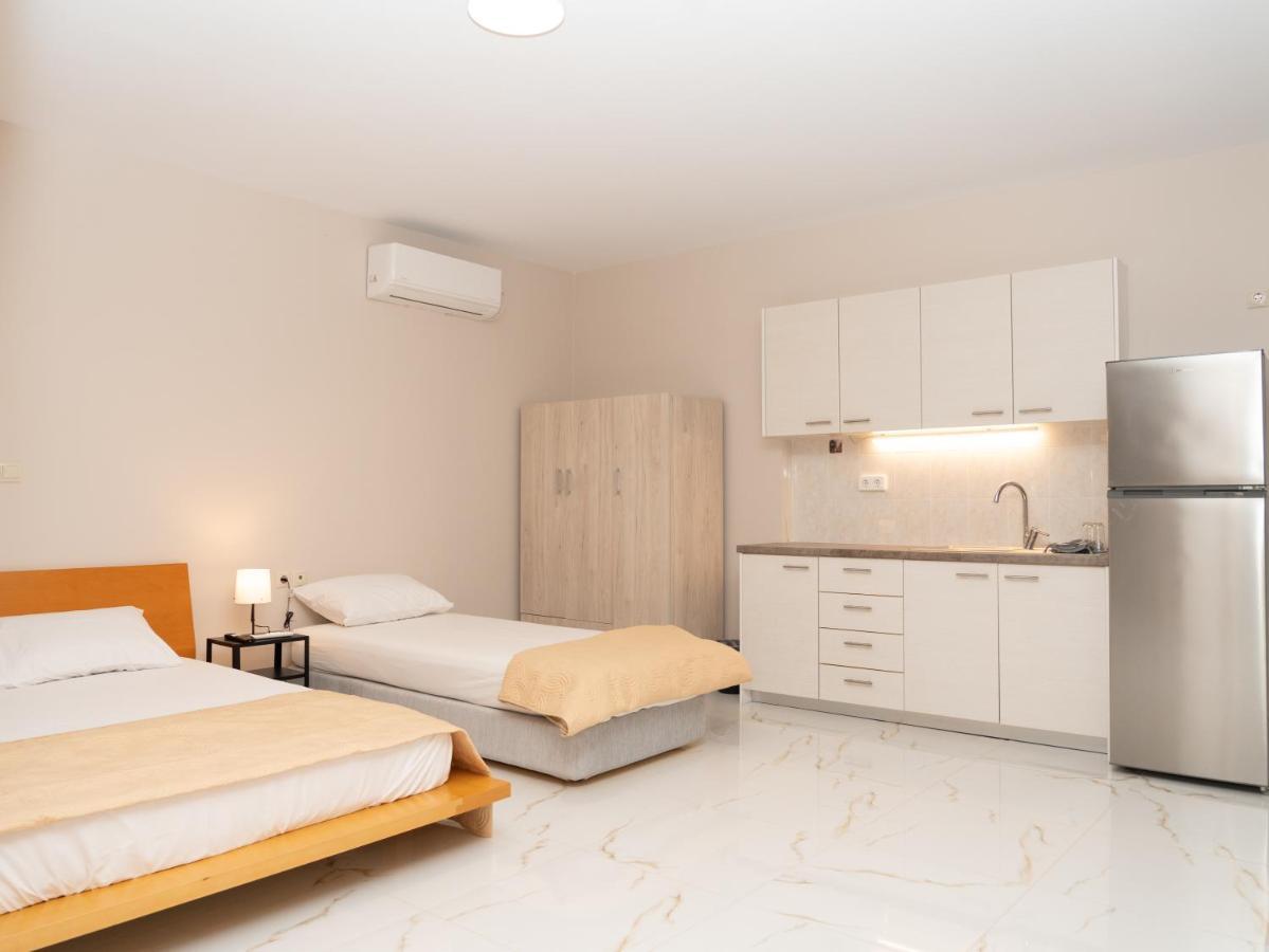 Allagiannis Group Apartments Markópoulon エクステリア 写真