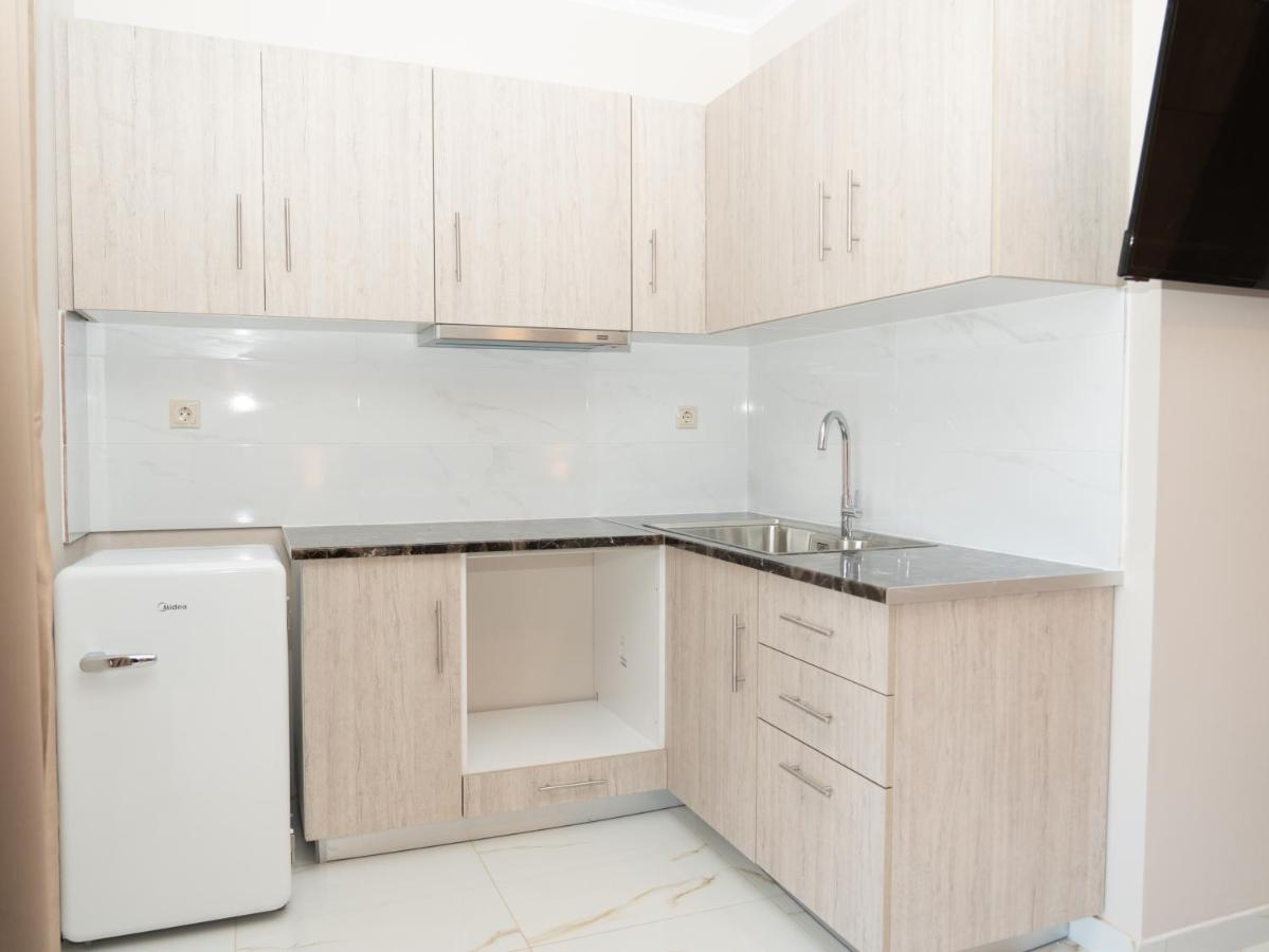 Allagiannis Group Apartments Markópoulon エクステリア 写真